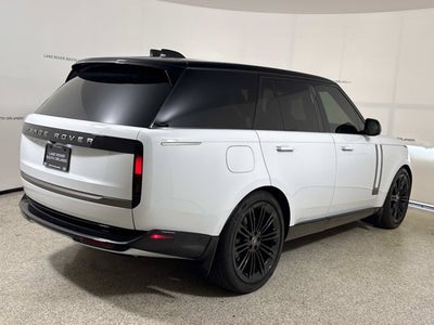 2025 Land Rover Range Rover SE