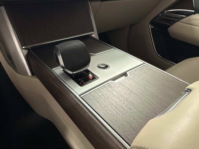 2024 Land Rover Range Rover SE