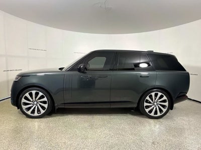 2023 Land Rover Range Rover SE