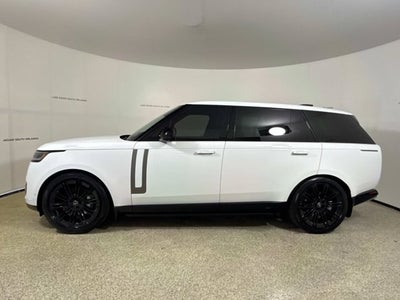 2025 Land Rover Range Rover SE
