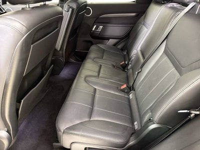 2017 Land Rover Discovery SE