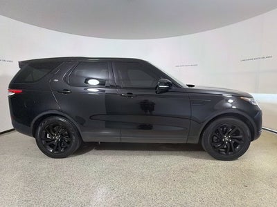 2017 Land Rover Discovery SE