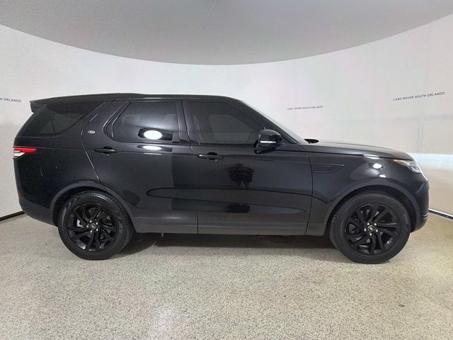 2017 Land Rover Discovery SE