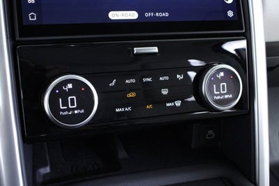 2025 Land Rover Discovery Dynamic SE