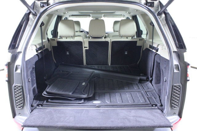 2017 Land Rover Discovery HSE