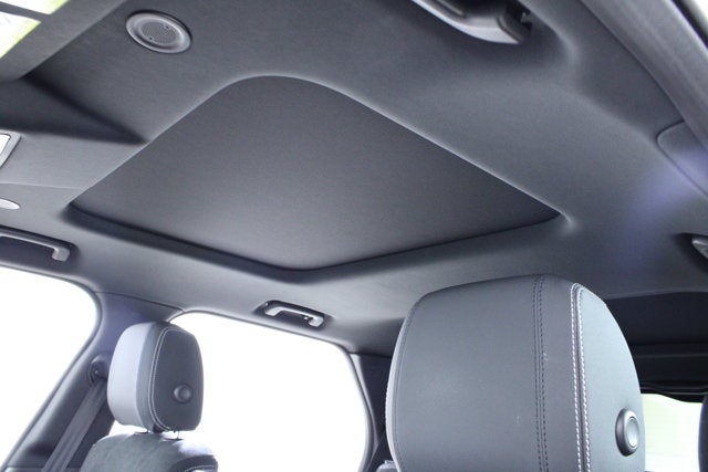 2023 Land Rover Discovery S R-Dynamic