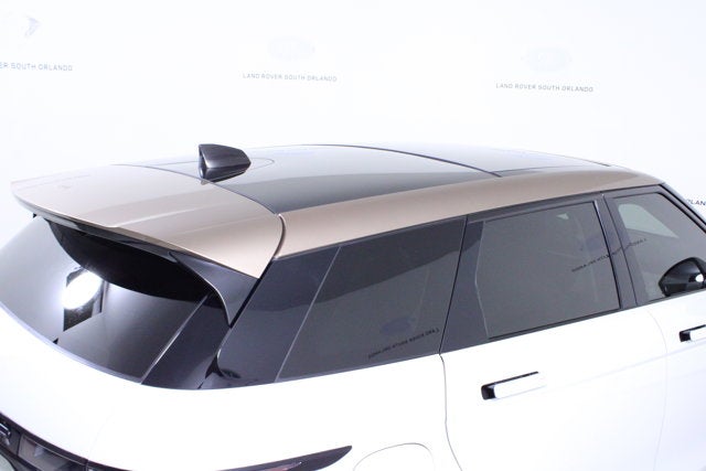 2024 Land Rover Range Rover Evoque Dynamic SE