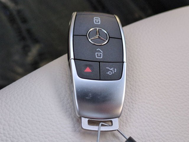 2025 Mercedes-Benz GLB GLB 250