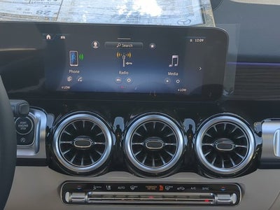 2025 Mercedes-Benz GLB GLB 250