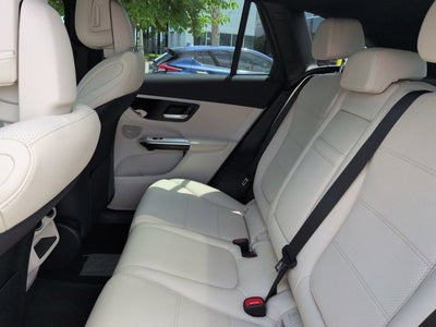 2024 Mercedes-Benz GLC GLC 300