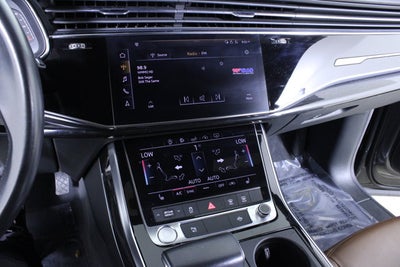 2019 Audi Q8 Premium