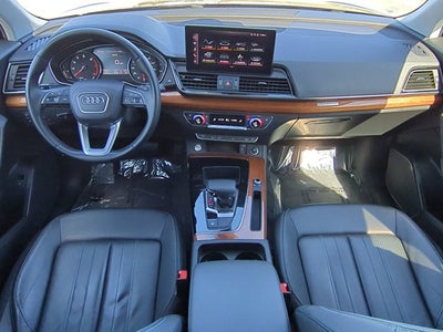 2023 Audi Q5 S line Premium