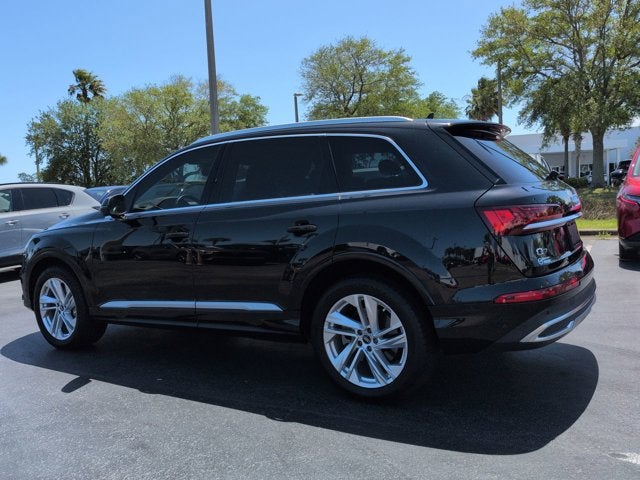 2022 Audi Q7 Premium Plus