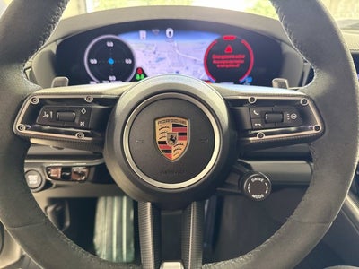 2025 Porsche Panamera Base