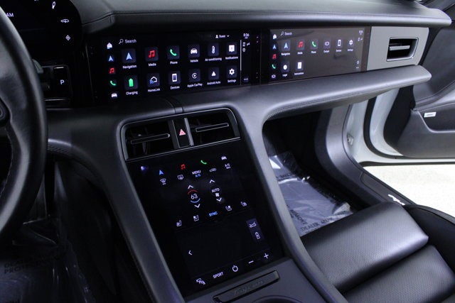 2020 Porsche Taycan Turbo