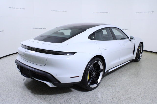 2020 Porsche Taycan Turbo