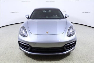 2022 Porsche Panamera 4