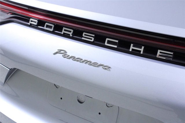 2022 Porsche Panamera 4
