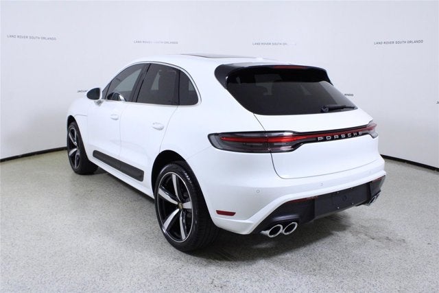 2022 Porsche Macan Base
