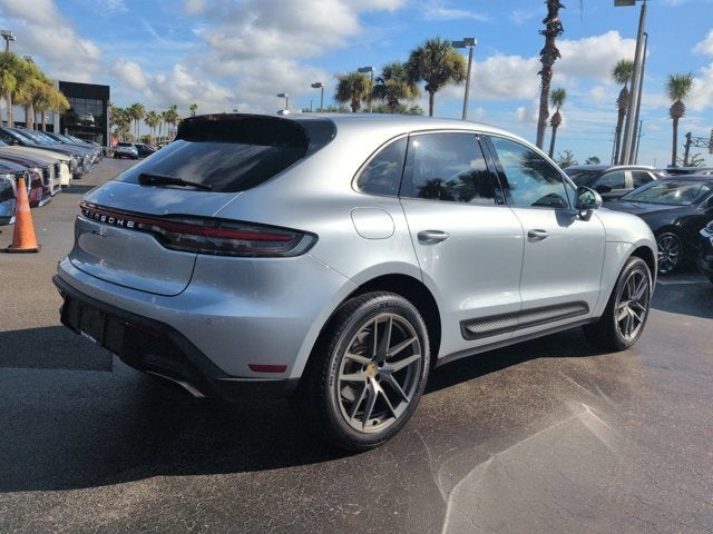 2024 Porsche Macan T