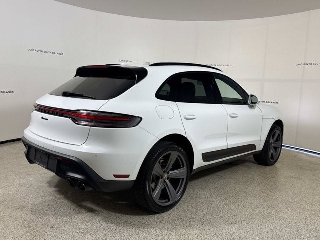 2024 Porsche Macan Base