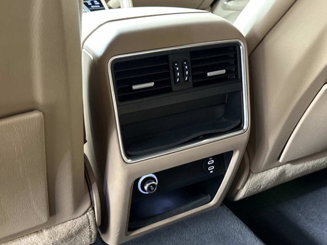 2021 Porsche Cayenne Base