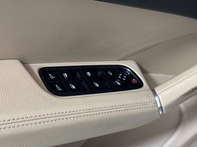 2021 Porsche Cayenne Base