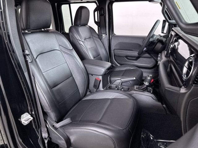 2023 Jeep Wrangler Sahara Altitude