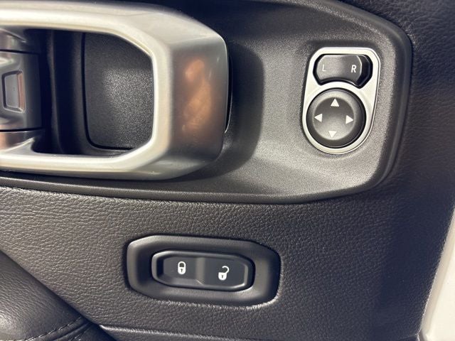 2019 Jeep Wrangler Unlimited Sahara Altitude