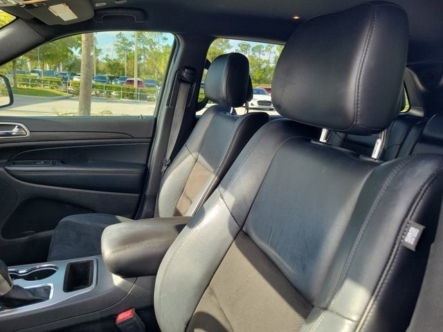 2020 Jeep Grand Cherokee Laredo E