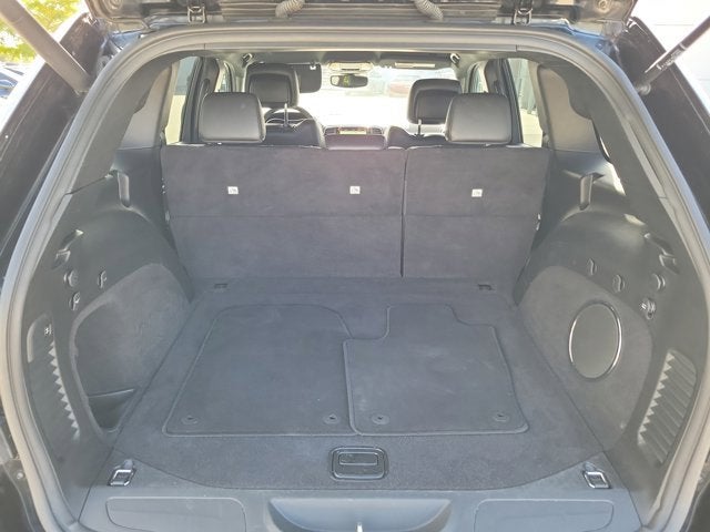 2020 Jeep Grand Cherokee Laredo E