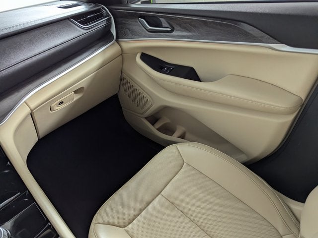 2023 Jeep Grand Cherokee Limited 4x2