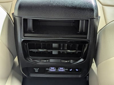 2023 Jeep Grand Cherokee Limited 4x2