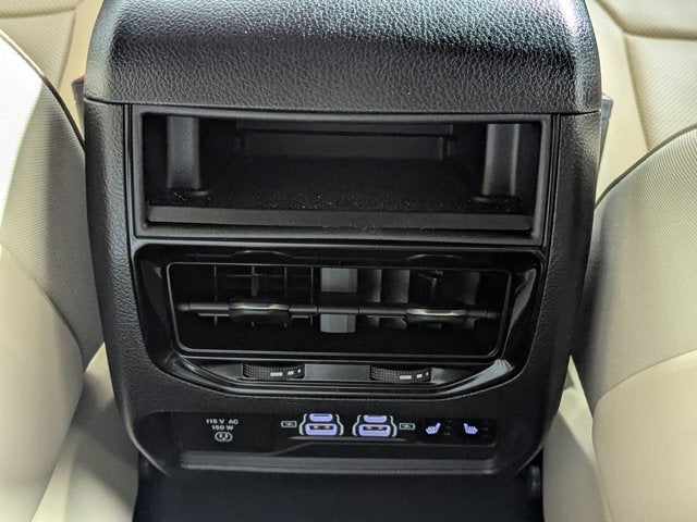 2023 Jeep Grand Cherokee Limited 4x2