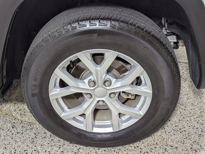 2023 Jeep Grand Cherokee Limited 4x2