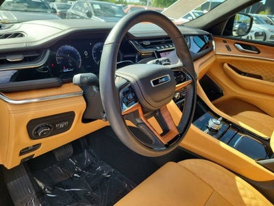 2024 Jeep Grand Cherokee L Summit