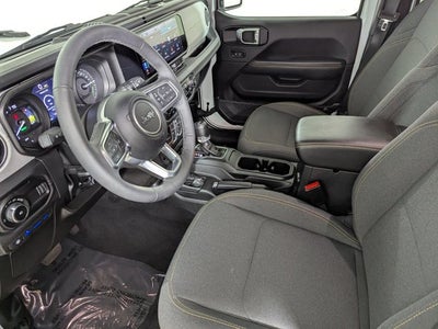2025 Jeep Wrangler 4xe Sahara 4x4