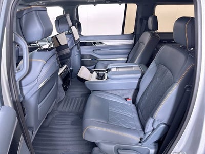 2023 Jeep Grand Wagoneer L Series III