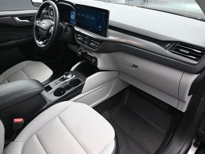 2025 Ford Escape Plug-In Hybrid Base