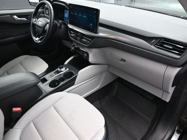 2025 Ford Escape Plug-In Hybrid Base