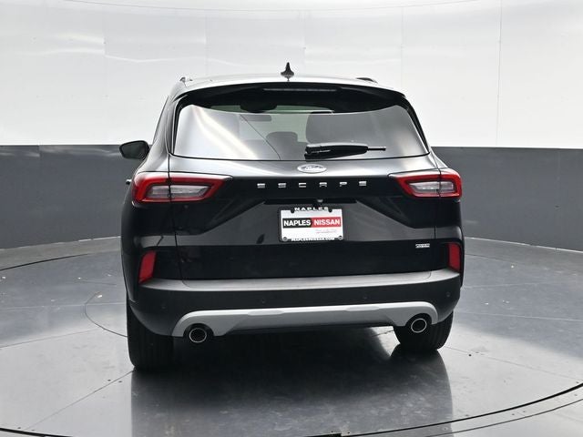2025 Ford Escape Plug-In Hybrid Base