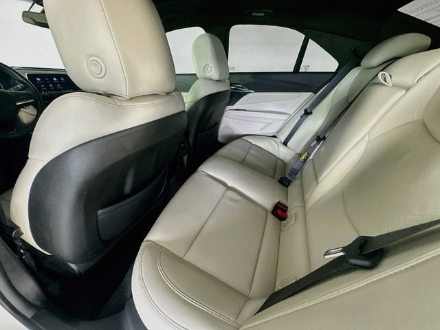 2023 Cadillac CT4 Premium Luxury