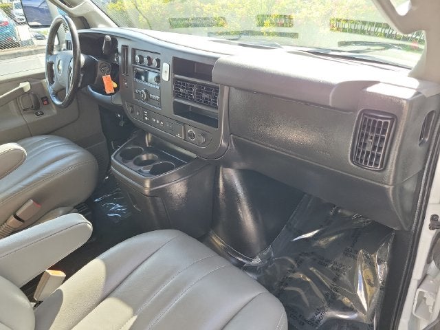 2021 Chevrolet Express 3500 Work Van Cutaway