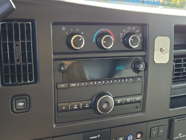 2021 Chevrolet Express 3500 Work Van Cutaway