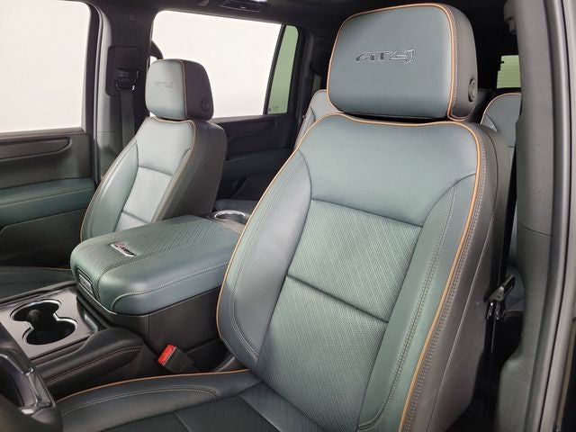 2025 GMC Yukon XL AT4