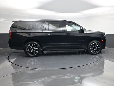 2024 Chevrolet Suburban RST
