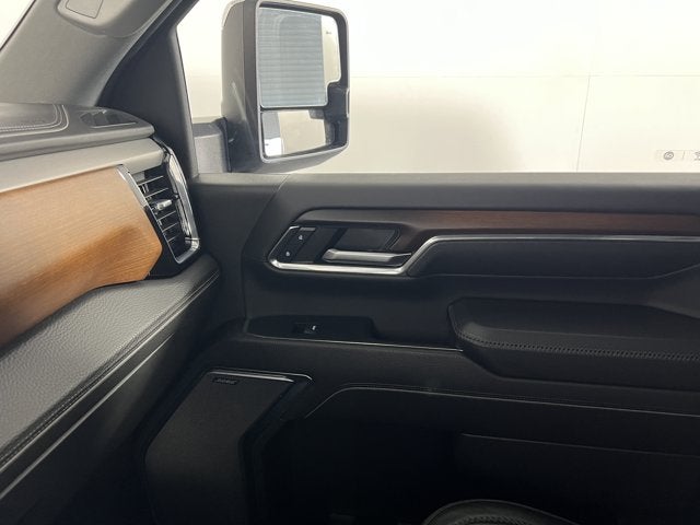 2024 GMC Sierra 2500HD 4WD Crew Cab 159"" Denali