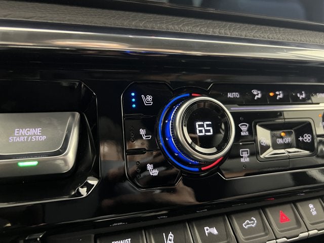 2024 GMC Sierra 2500HD 4WD Crew Cab 159"" Denali