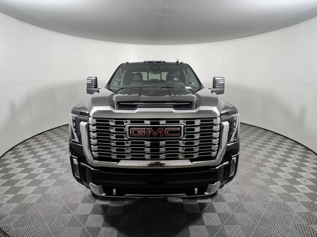 2024 GMC Sierra 2500HD 4WD Crew Cab 159"" Denali