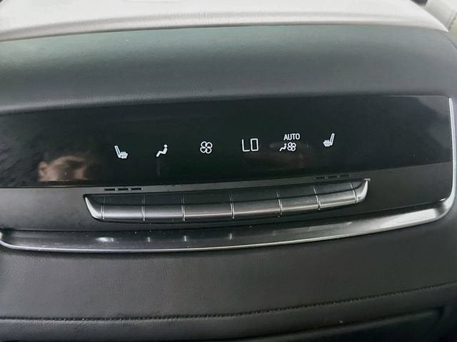 2025 Cadillac Escalade ESV 4WD Sport